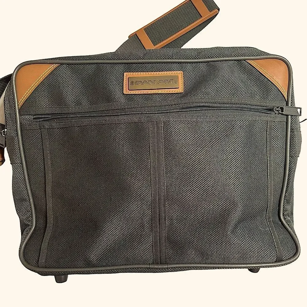 Vintage 80s Pan Am Charcoal canvas travel messenger bag with shoulder strap NWT
